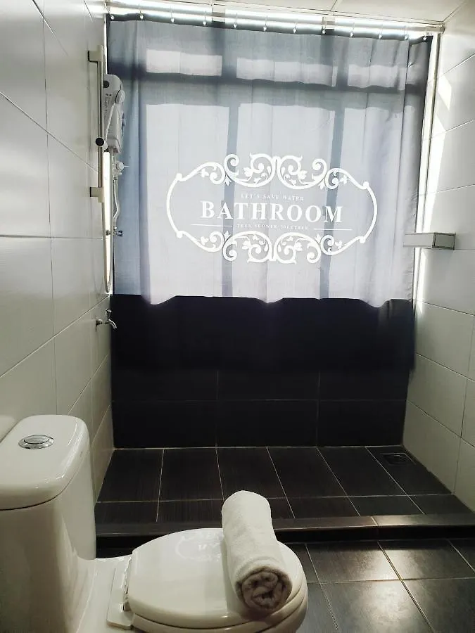 Golden Court Hotel - Sri Pelangi Джохор-Бару
