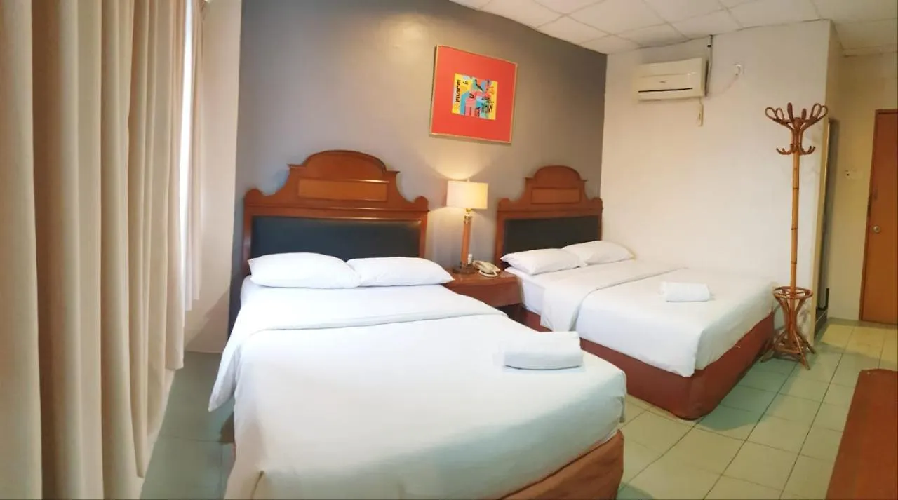 Golden Court Hotel - Sri Pelangi Джохор-Бару