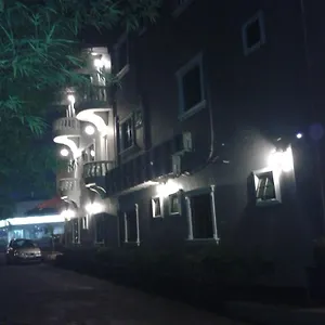 Отель Ria